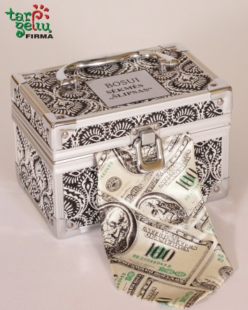 Boso sėkmės "šlipsas"