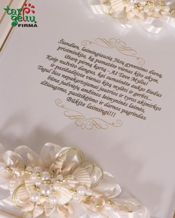 Sveikinimas rėmelyje vestuvių proga