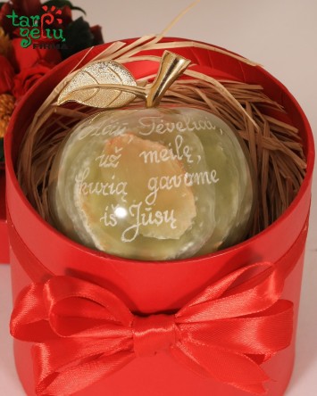 "Ačiū, Tėveliai, už meilę..."