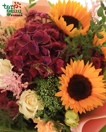 Žaisminga rudeninė puokštė