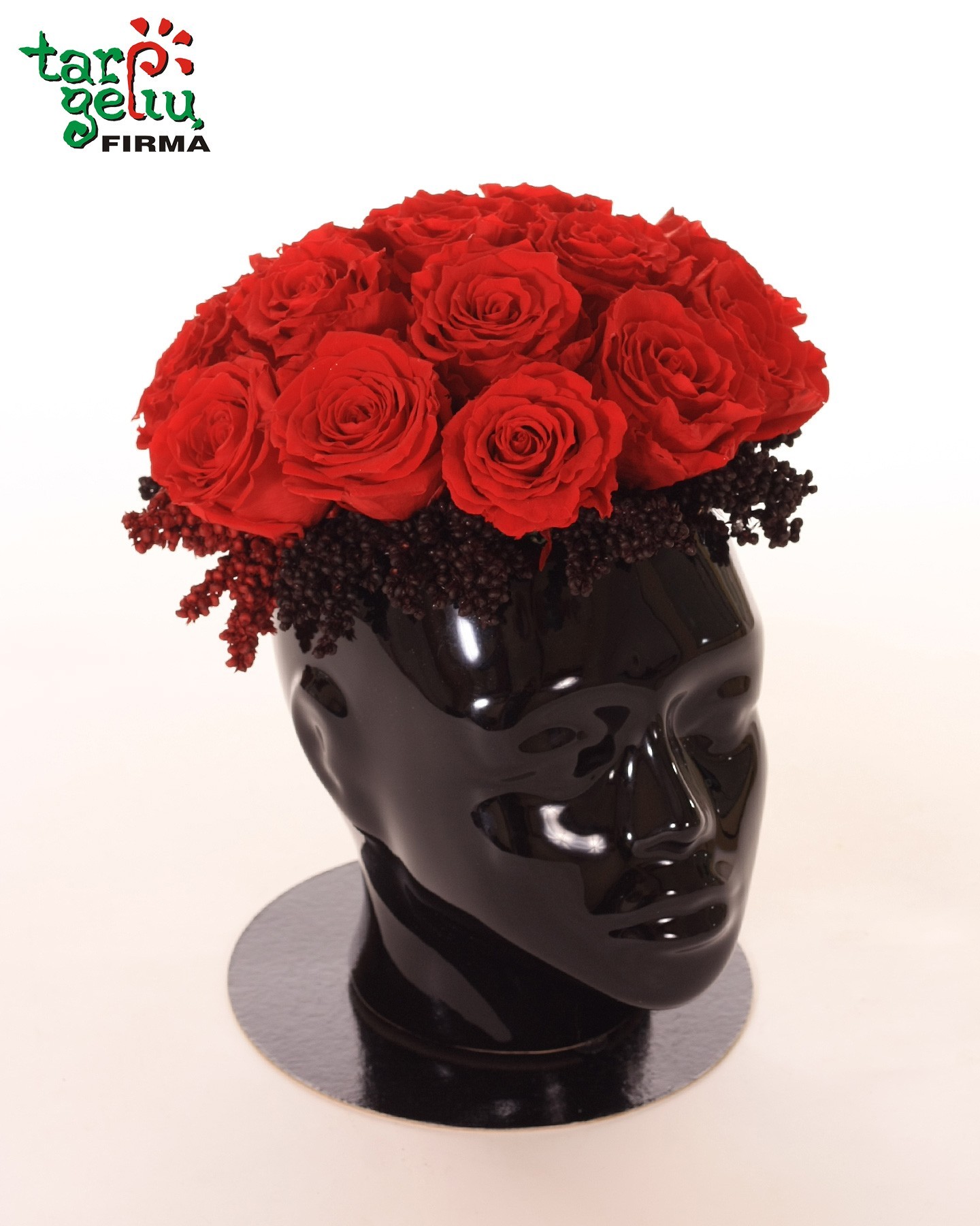 "Tas žydėjimas rožių"