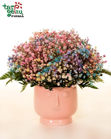 "Spalvingos vaikystės prisiminimai"