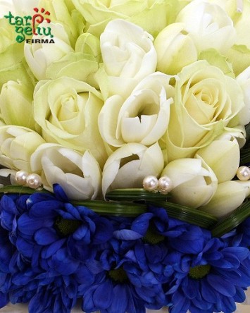 MĖLYNA BALTA vestuvinė puokštė